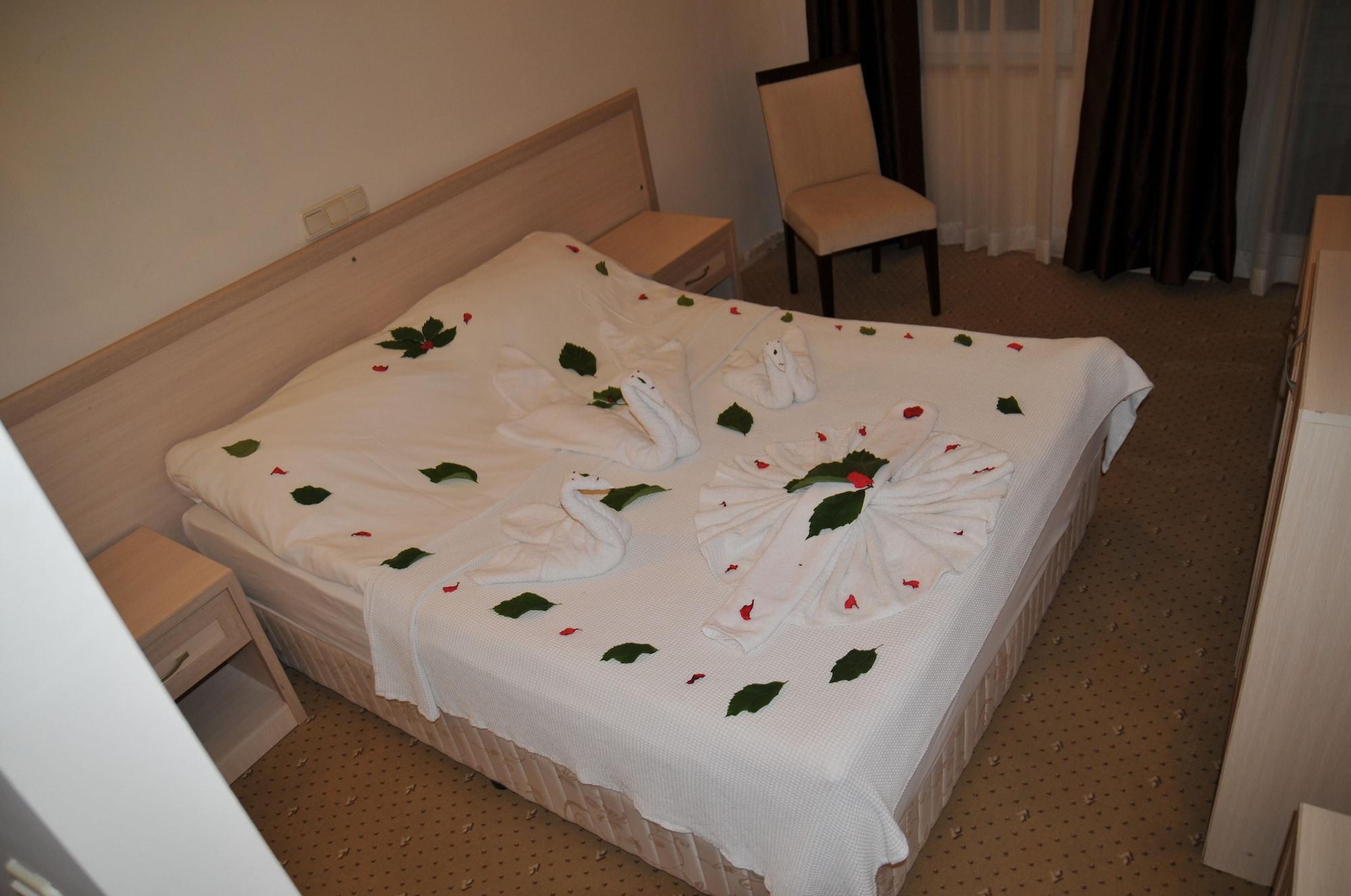 Mikado Hotel Mahmutlar Ngoại thất bức ảnh