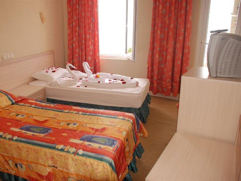 Mikado Hotel Mahmutlar Ngoại thất bức ảnh